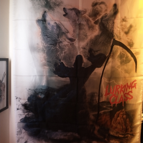 Lurking class tapestry - Picture 2 of 5